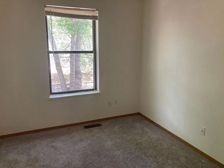 179 Hermosa Cir — Photo 10