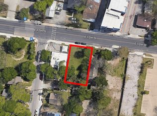 2942 E 12th St, Austin, TX 78702