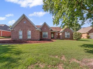 8409 Ridge Fall Cv, Cordova, TN 38018