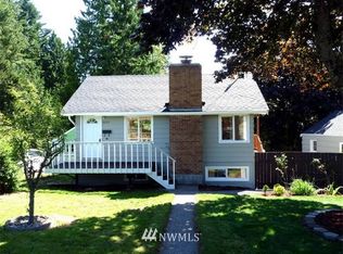 2622 Perry Ave, Bremerton, WA 98310