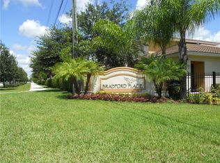 826 Middleton Dr SW, Vero Beach, FL 32962
