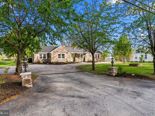2920 Whitehall Rd, East Norriton, PA 19403
