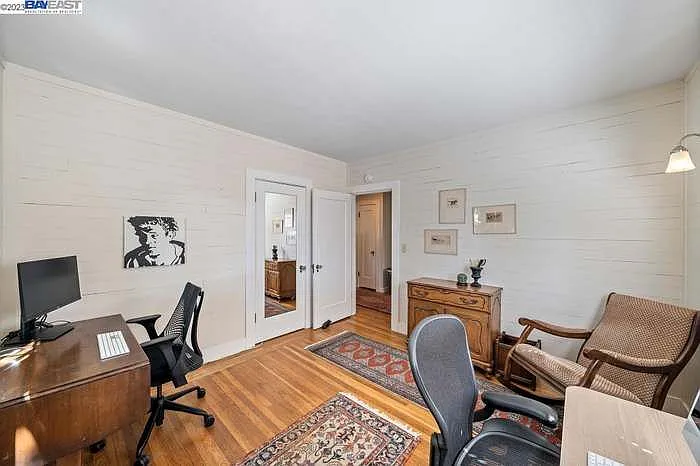 769 Vincente Ave — Photo 23