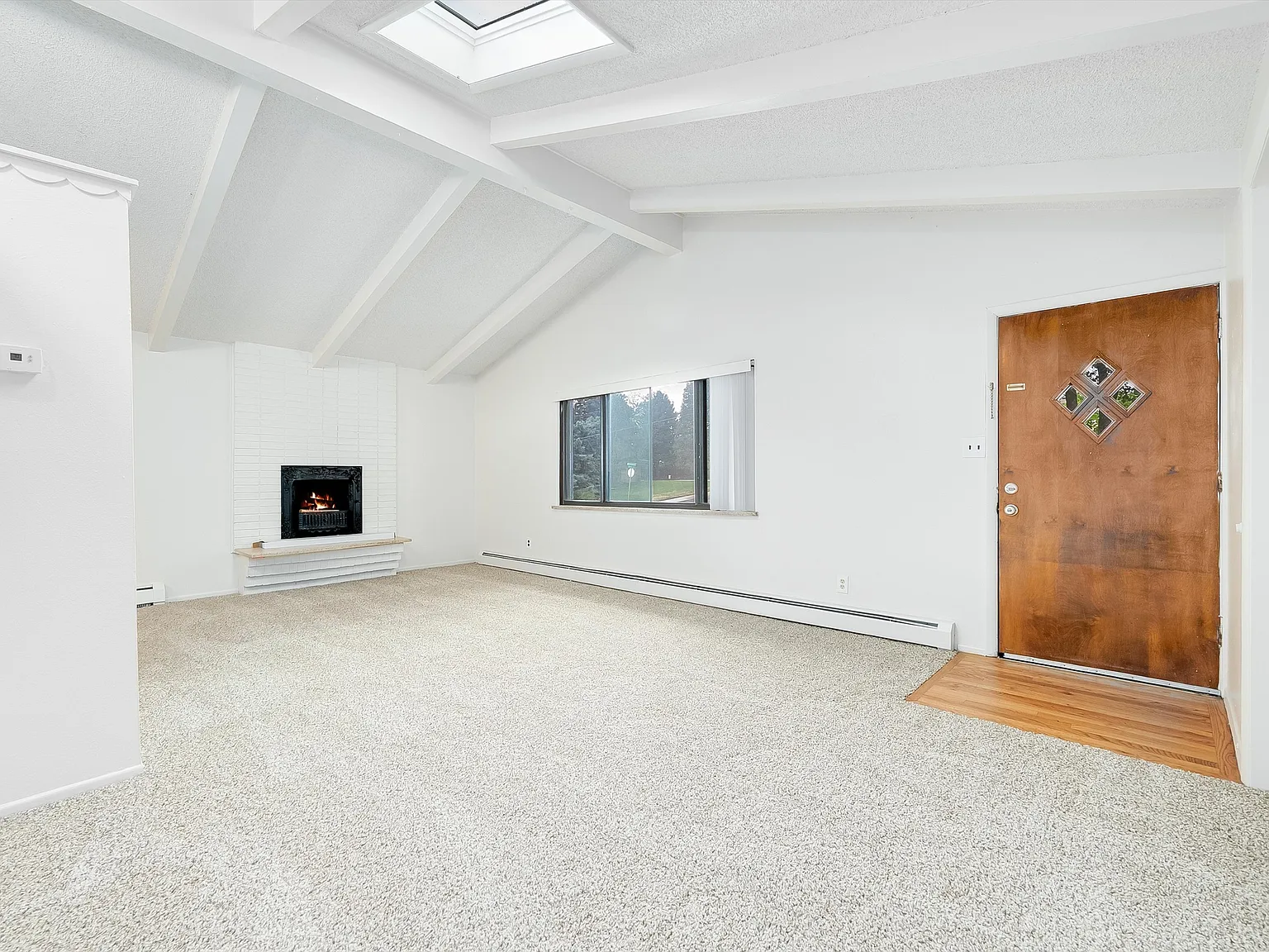 850 W Chenango Ave - - — Photo 2