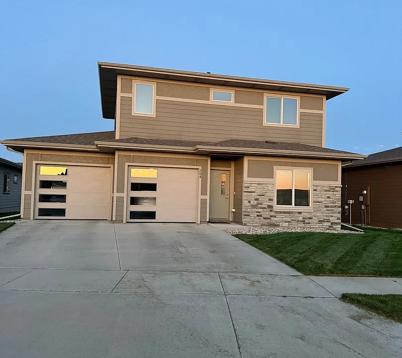 204 Lydia Ct