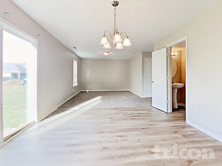 11178 N Trapunto Ln — Photo 5