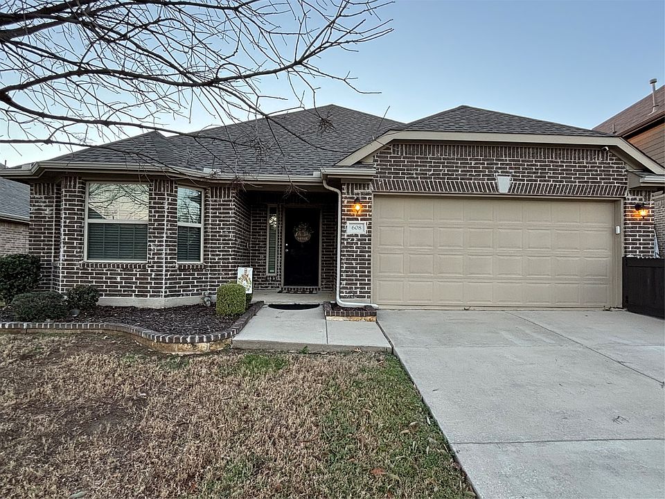 1st image of 608 Kinghaven Dr