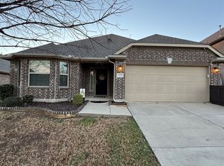 608 Kinghaven Dr, Little Elm, TX 75068