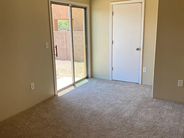 5730 E Calle De Hielo Dulce — Photo 8