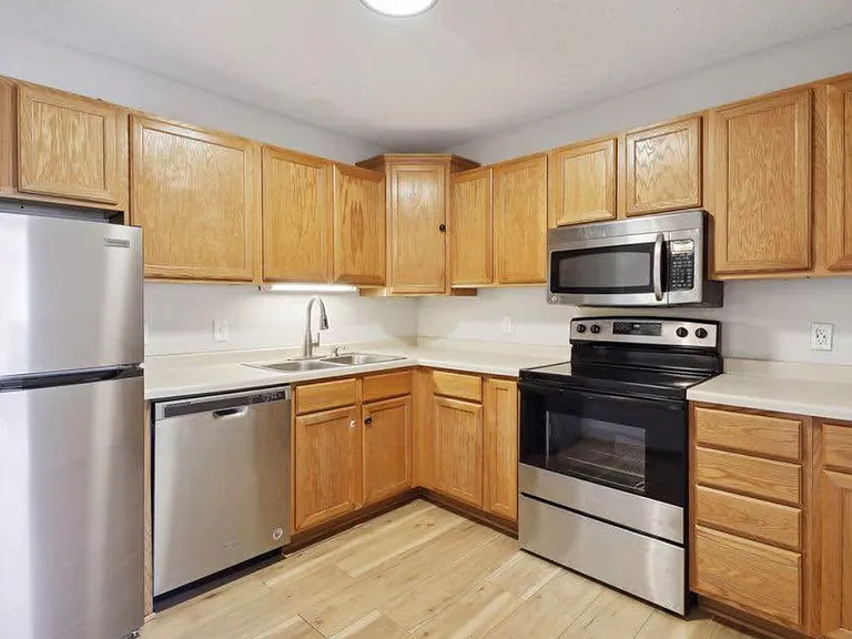 30 E 13th St #30 — Photo 4