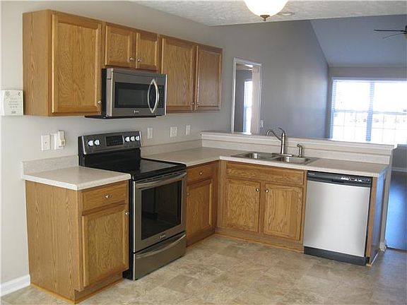 5th image of 3035 Wellington Pl