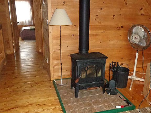 4th image of 301 Coulter Shoals Cir