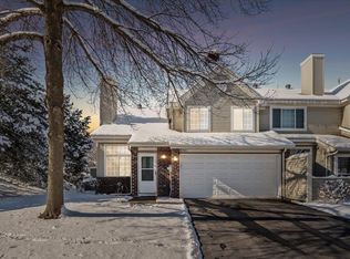 8793 Branson Dr, Inver Grove Heights, MN 55076