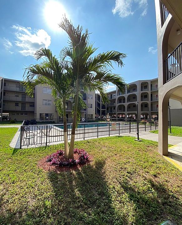 1st image of 6215 W 20th Ave APT 322