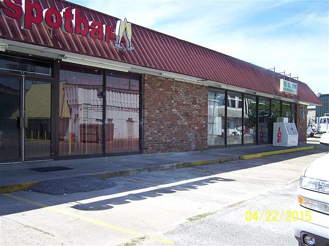 1st image of 15 Westbank Expy