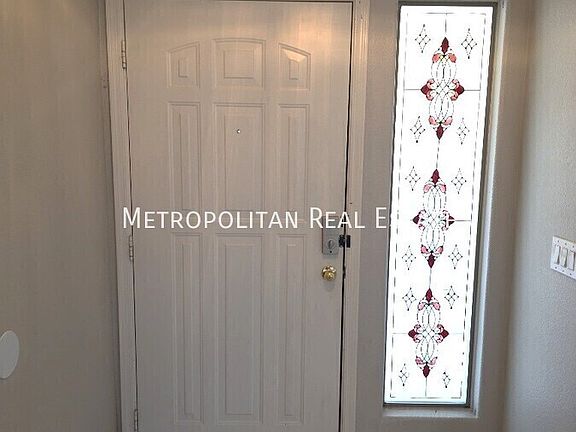 3rd image of 12917 W Wilshire Dr