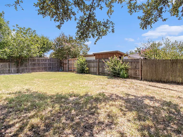 1014 Terrace Trl — Photo 24