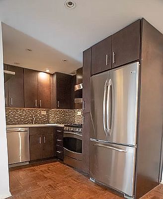 3rd image of 13 W 13th St #4F