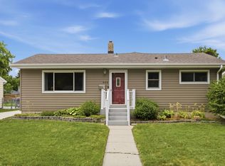 903 19th St N, Moorhead, MN 56560