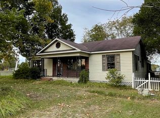 3 9th St, Mc Rae Helena, GA 31037