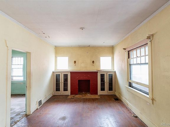 5th image of 1445 Saint Paul Street