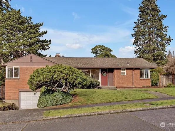 5748 NE 56th Street, Seattle, WA 98105
