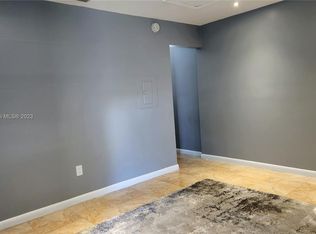 55 SW 12th St #1-3, Dania, FL 33004