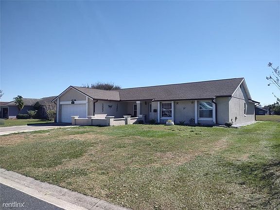 3rd image of 470R Boxwood Ct