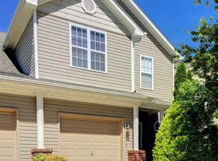 2719 Andover Glen Rd, Raleigh, NC 27604