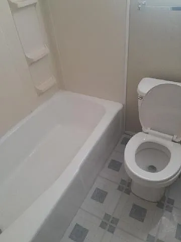 514 Waverly Dr #3 — Photo 3