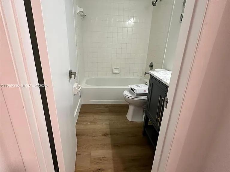 9102 SW 113th Place Cir E — Photo 14