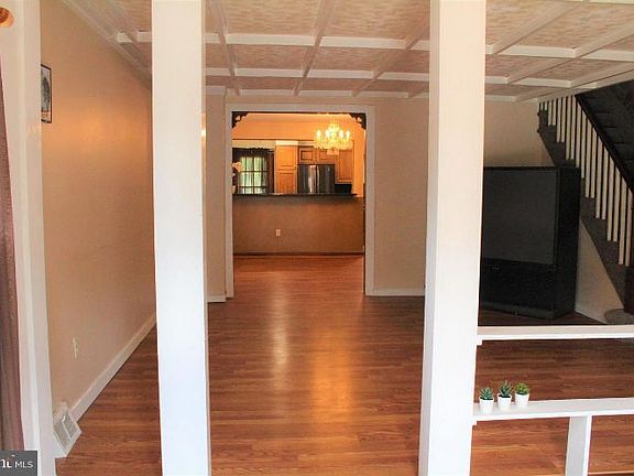 2nd image of 17 Wildwood Ave