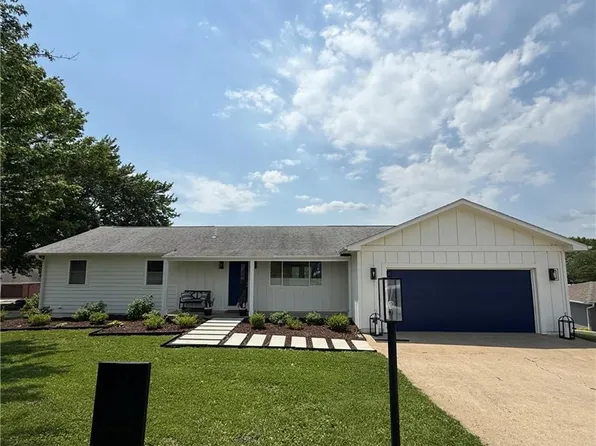 106 Lake Viking Ter, Gallatin, MO 64640