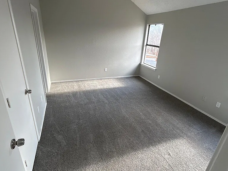 10348 Wood Heights Dr — Photo 8