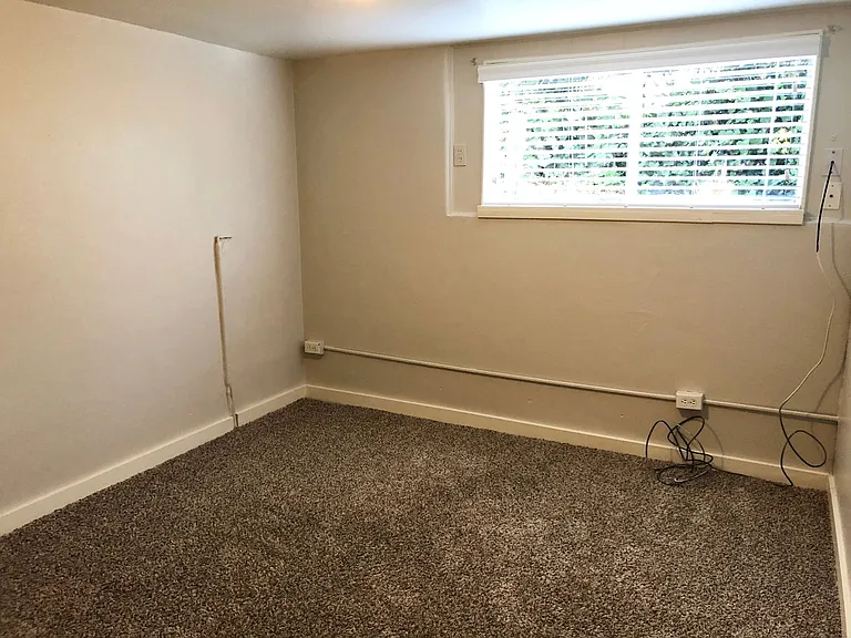 1411 N Northgate Way — Photo 15