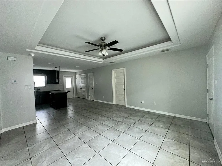 205 Teak Dr #4 — Photo 3