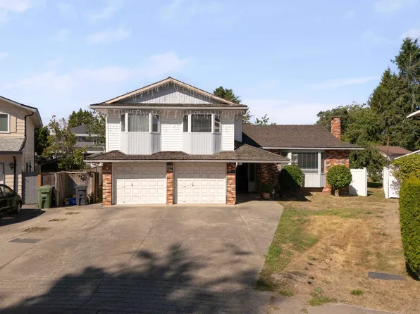 8611 Rideau Dr, Richmond, BC V7A 4M6