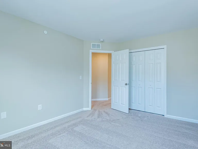 1714 Shady Ln — Photo 13