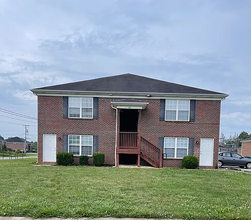 100 Kenilworth Ct #D Photo 1