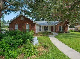1328 Old Village Rd, Tallahassee, FL 32312