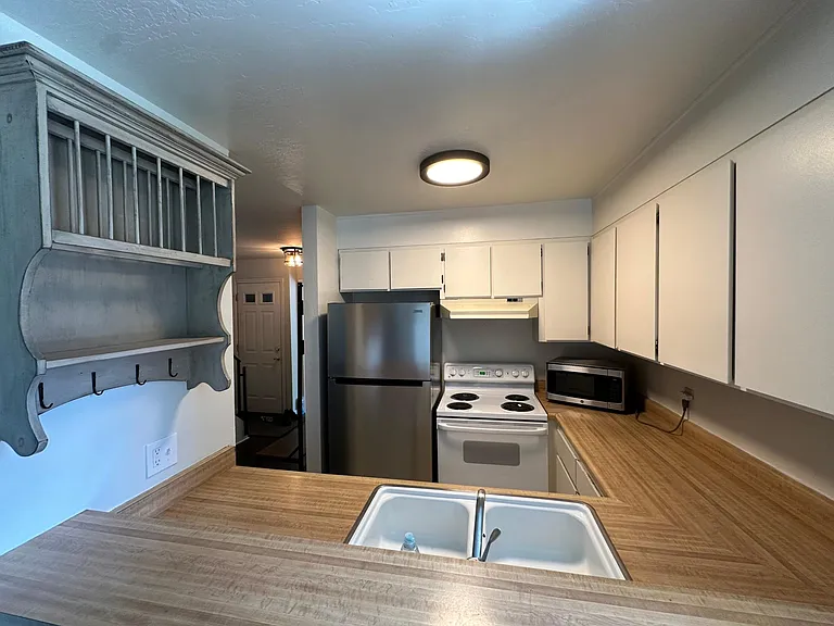 807 Alder Ave #28 — Photo 7
