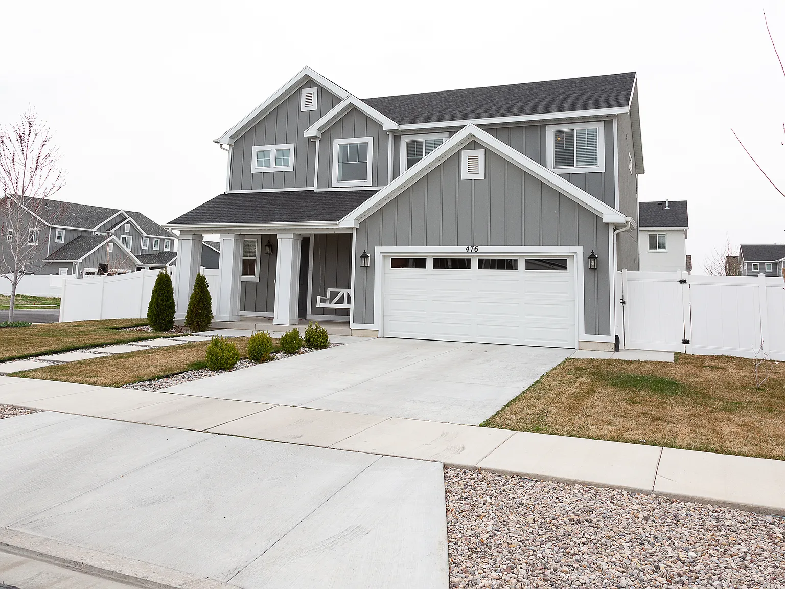 4 bed, 2.5 bath, 2106 sqft, $3,200 — Photo 1