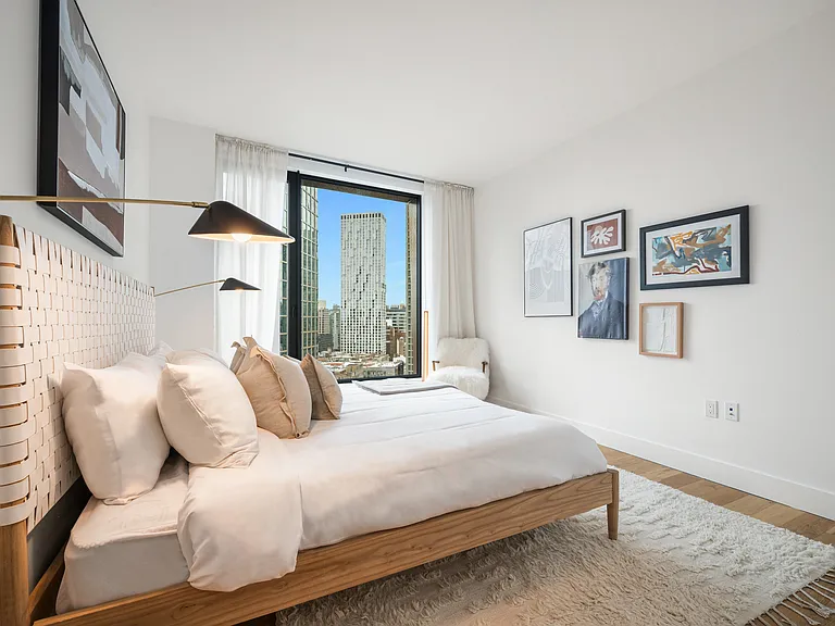 20 Rockwell Pl #2103 — Photo 1
