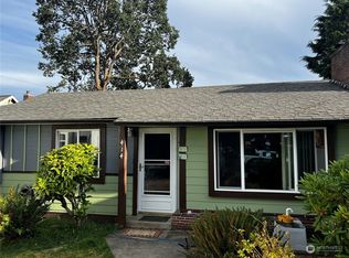 414 113th St S, Tacoma, WA