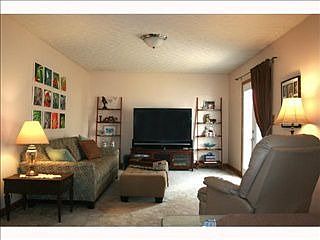 3rd image of 1262 Clement Dr