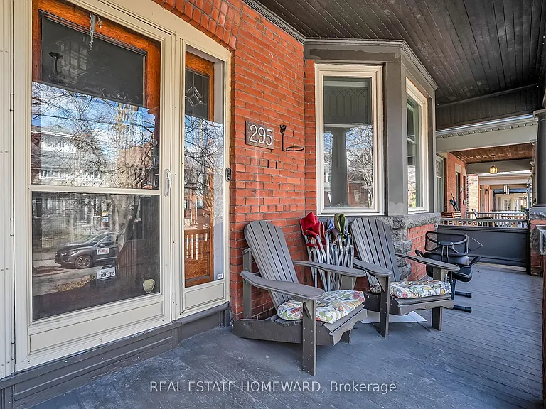 295 Wright Ave — Photo 2