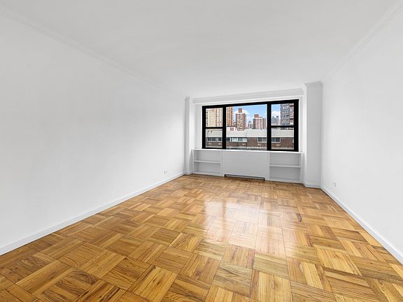 2nd image of 320 E 23rd St APT 12B
