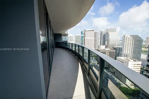 1000 Brickell Plz #2809 Photo 1