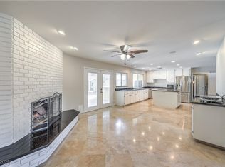 4170 Ridgecrest Dr, Las Vegas, NV 89121