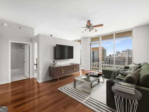 565 Peachtree St NE Unit 1206, Atlanta, GA 30308